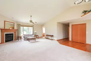 415 E Southmor Rd, Morris, IL 60450 - Photo 15