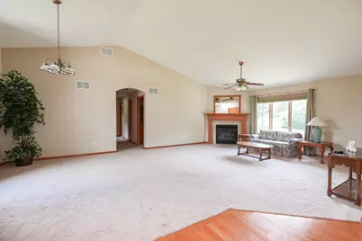 415 E Southmor Road, Morris, IL 60450 - Photo 13