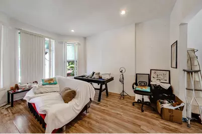 1418 S Saint Louis Avenue, Chicago, IL 60623 - Photo 5
