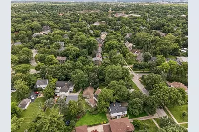 253 Northwood Road, Riverside, IL 60546 - Photo 31