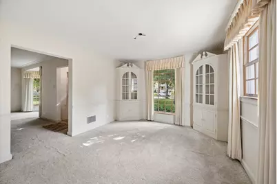 253 Northwood Road, Riverside, IL 60546 - Photo 9