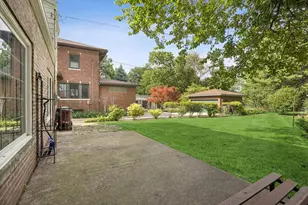 253 Northwood Rd, Riverside, IL 60546 - Photo 29