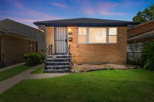 11610 S Aberdeen St, Chicago, IL 60643 - Photo 9