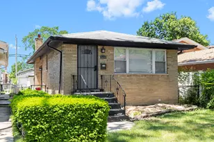 11610 S Aberdeen St, Chicago, IL 60643 - Photo 1
