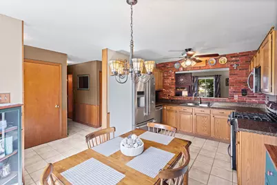 1006 Lindsay Street, Joliet, IL 60431 - Photo 9