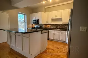 1108 E Marquette Rd, Chicago, IL 60637 - Photo 3