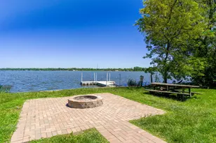 27717 W Grass Lake Dr, Spring Grove, IL 60081 - Photo 9