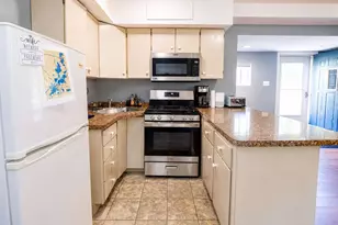 27717 W Grass Lake Dr, Spring Grove, IL 60081 - Photo 31