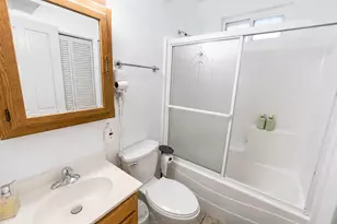 27717 W Grass Lake Dr, Spring Grove, IL 60081 - Photo 25