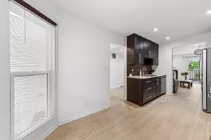 1726 Southbridge Ct, Schaumburg, IL 60194 - Photo 7