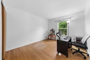 1726 Southbridge Ct, Schaumburg, IL 60194 - Photo 17