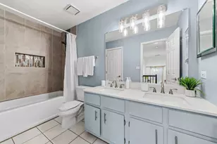 1726 Southbridge Ct, Schaumburg, IL 60194 - Photo 15