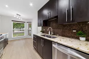 1726 Southbridge Ct, Schaumburg, IL 60194 - Photo 5