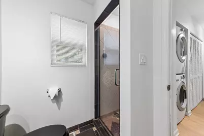 1726 Southbridge Court, Schaumburg, IL 60194 - Photo 9