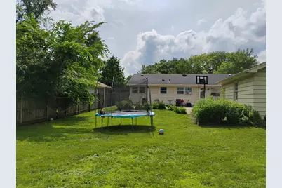 234 N Butterfield Road, Libertyville, IL 60048 - Photo 35