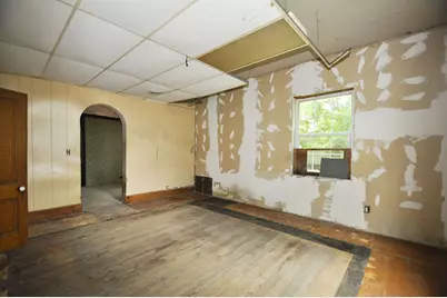 108 W 1st South Street, Mount Olive, IL 62069 - Photo 7