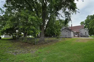 108 W 1st S St, Mount Olive, IL 62069 - Photo 37