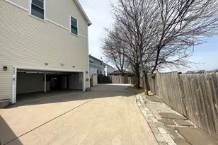 4249 N Kolmar Ave, Chicago, IL 60641 - Photo 33