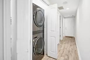 1712 N Albany Ave, Chicago, IL 60647 - Photo 17