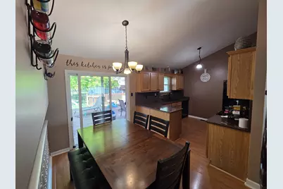 1002 Loren Drive, Joliet, IL 60431 - Photo 5