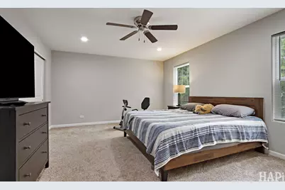 16 Elm Avenue, Fox Lake, IL 60020 - Photo 9