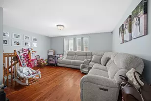 14915 Grant St, Dolton, IL 60419 - Photo 3