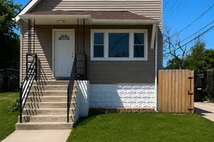 214 W 106th Pl, Chicago, IL 60628 - Photo 1