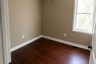 214 W 106th Pl, Chicago, IL 60628 - Photo 11