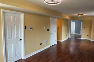 214 W 106th Pl, Chicago, IL 60628 - Photo 5