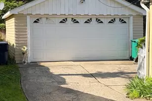 836 E Division St, Lombard, IL 60148 - Photo 11
