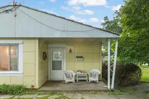 836 E Division St, Lombard, IL 60148 - Photo 13