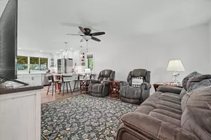 1413 E 2950 North Rd, Mansfield, IL 61854 - Photo 7