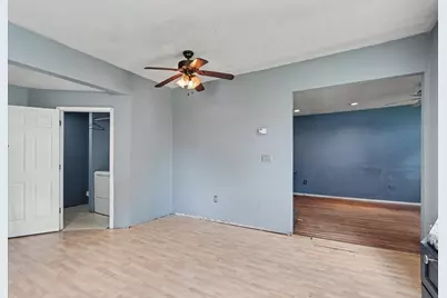 210 S Lott Boulevard, Gibson City, IL 60936 - Photo 17