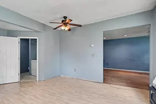 210 S Lott Blvd, Gibson City, IL 60936 - Photo 17