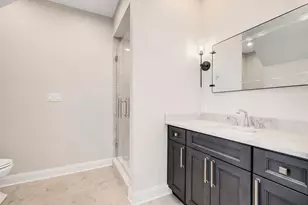20 Natoma Dr, Oak Brook, IL 60523 - Photo 27