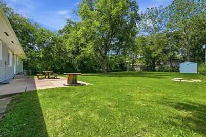 850 Austin Avenue, Aurora, IL 60505 - Photo 25