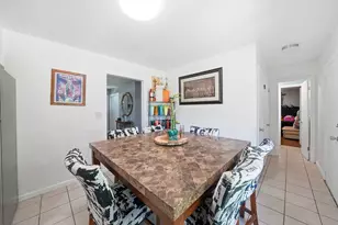 850 Austin Ave, Aurora, IL 60505 - Photo 7