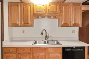 24709 S Clair Ct, Elwood, IL 60421 - Photo 9