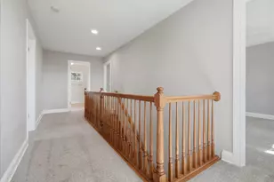 2202 Bloomingdale Rd, Bloomington, IL 61705 - Photo 29