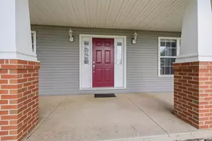 2202 Bloomingdale Rd, Bloomington, IL 61705 - Photo 7