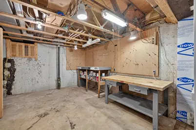 113 Ebbesen Street, Dekalb, IL 60115 - Photo 25