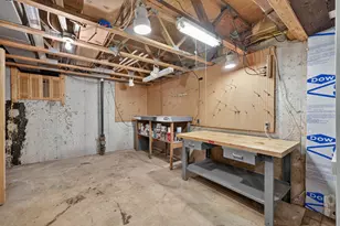 113 Ebbesen St, Dekalb, IL 60115 - Photo 25