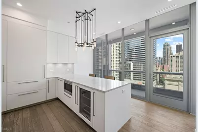 403 N Wabash Avenue #11C, Chicago, IL 60611 - Photo 5