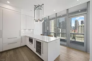 403 N Wabash Ave, Chicago, IL 60611 - Photo 5