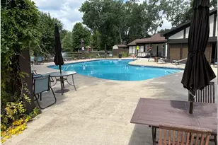 11211 Sycamore Ln, Palos Hills, IL 60465 - Photo 37