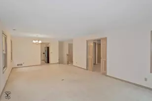 572 Bradbury Ln, Geneva, IL 60134 - Photo 5
