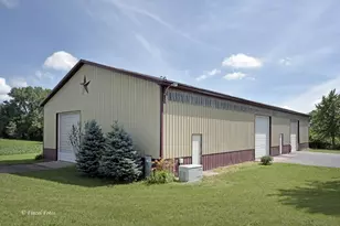12505 Beaverton Rd, Poplar Grove, IL 61065 - Photo 3