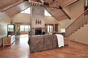 12505 Beaverton Rd, Poplar Grove, IL 61065 - Photo 7