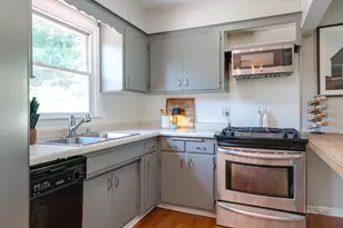 115 Muriel Rd, Spring Grove, IL 60081 - Photo 7