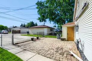4142 Oak Park Ave, Stickney, IL 60402 - Photo 27